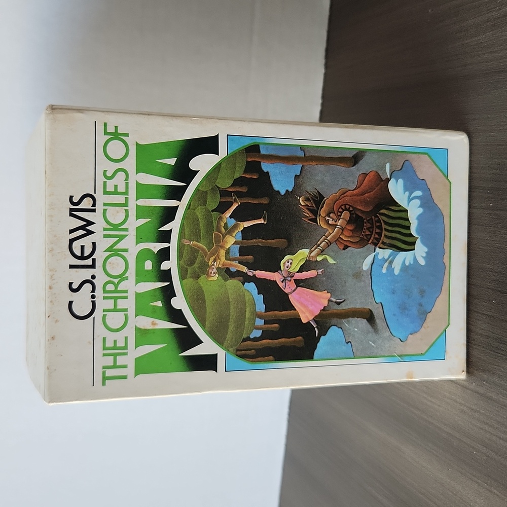 The Chronicles of Narnia Box Set Vintage